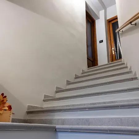 Alla Torre - Nel Cuore Del Borgo Storico Castagnole delle Lanze Exterior photo